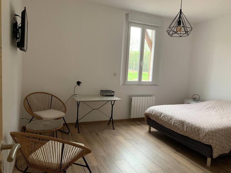 Gite, Maison Entiere Avec Billard Et Bel Espace De Vie La Grange Blicourt Extérieur photo